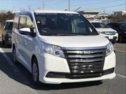 2016 TOYOTA NOAH