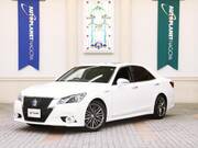 2013 TOYOTA CROWN HYBRID