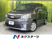 2011 TOYOTA NOAH