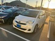 2015 TOYOTA RACTIS X