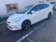 2011 TOYOTA PRIUS ALPHA S