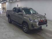 2022 TOYOTA HILUX Z