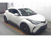 2021 TOYOTA C-HR