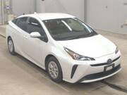 2022 TOYOTA PRIUS