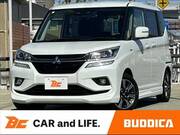 2020 MITSUBISHI DELICA D2