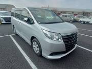 2016 TOYOTA NOAH X