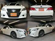 2013 TOYOTA CROWN HYBRID