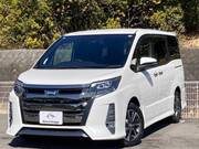 2018 TOYOTA NOAH