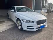 2019 JAGUAR XE
