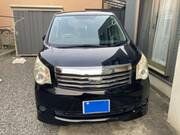 2013 TOYOTA NOAH