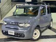 2011 NISSAN CUBE