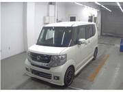 2017 HONDA N-BOX CUSTOM