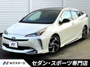 2019 TOYOTA PRIUS