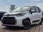 2026 TOYOTA SIENTA