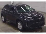 2022 TOYOTA YARIS CROSS