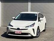 2020 TOYOTA PRIUS S