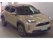 2022 TOYOTA YARIS CROSS HYBRID Z