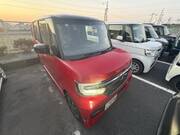 2019 HONDA N-BOX CUSTOM