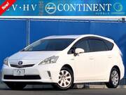 2013 TOYOTA PRIUS ALPHA