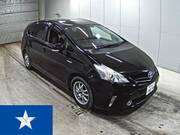 2013 TOYOTA PRIUS ALPHA S