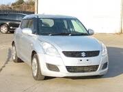 2013 SUZUKI SWIFT XG