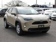 2022 TOYOTA YARIS CROSS