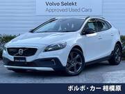 2014 VOLVO V40