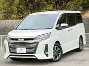 2017 TOYOTA NOAH
