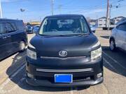 2009 TOYOTA VOXY