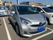 2016 TOYOTA RACTIS X