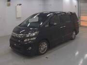 2013 TOYOTA VELLFIRE