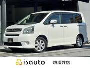 2009 TOYOTA NOAH