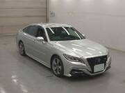 2018 TOYOTA CROWN HYBRID