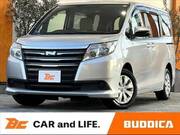 2015 TOYOTA NOAH