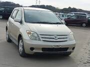 2003 TOYOTA IST 1.3F