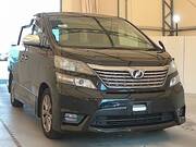 2011 TOYOTA VELLFIRE