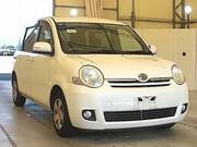 2009 TOYOTA SIENTA