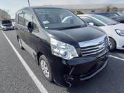 2013 TOYOTA NOAH X SPECIAL EDITION