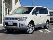 2010 MITSUBISHI DELICA D5