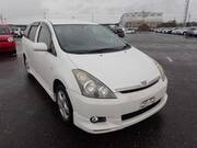 2004 TOYOTA WISH