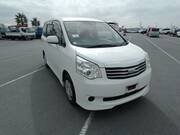2012 TOYOTA NOAH X SMART EDITION