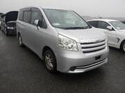 2009 TOYOTA NOAH X SMART EDITION