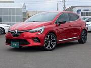 2025 RENAULT LUTECIA