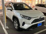 2019 TOYOTA RAV4 X