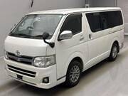 2011 TOYOTA HIACE VAN SUPER GL