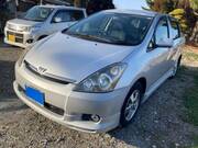 2004 TOYOTA WISH