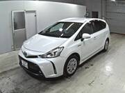 2015 TOYOTA PRIUS ALPHA S