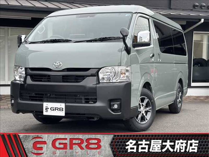 -HIACE VAN