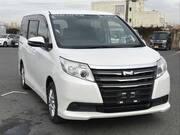 2016 TOYOTA NOAH
