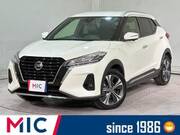 2023 NISSAN KICKS